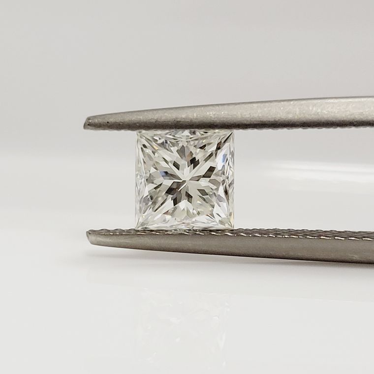 DI00740725