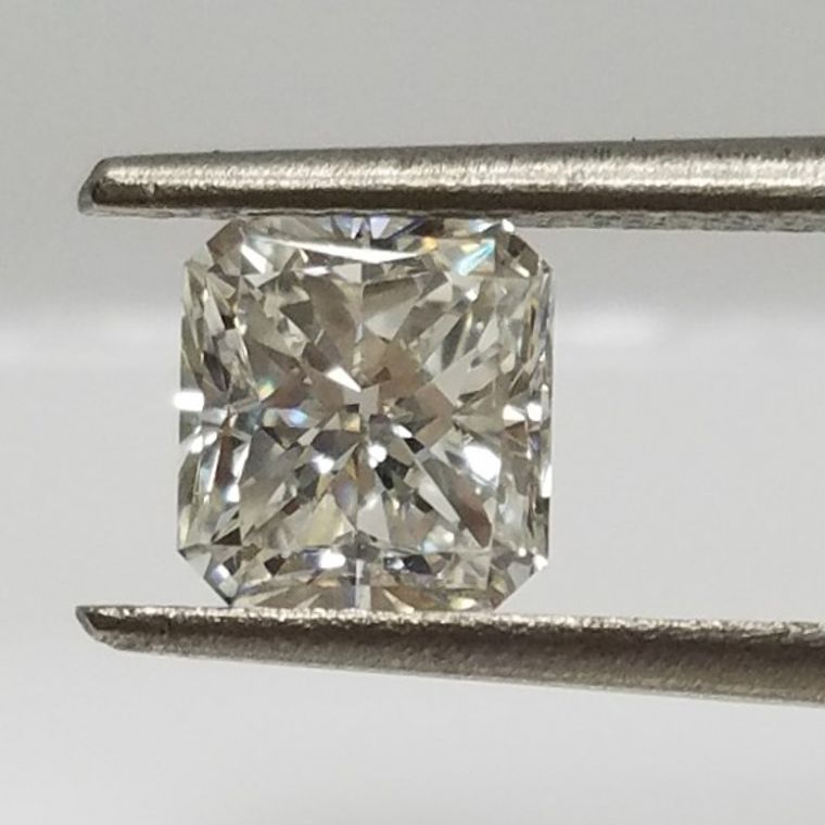 DI00740738