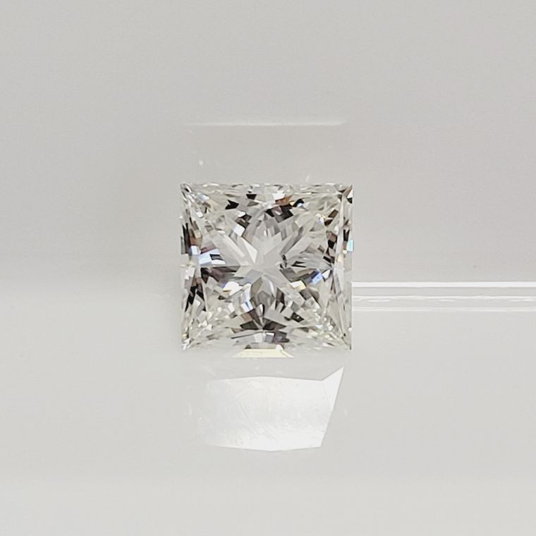 DI00767027