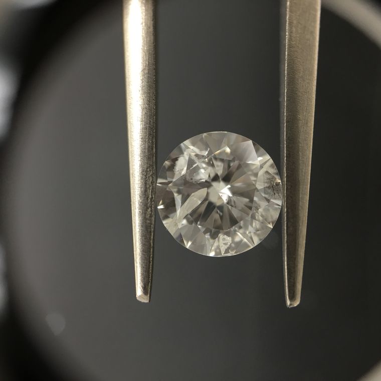 DI00696057