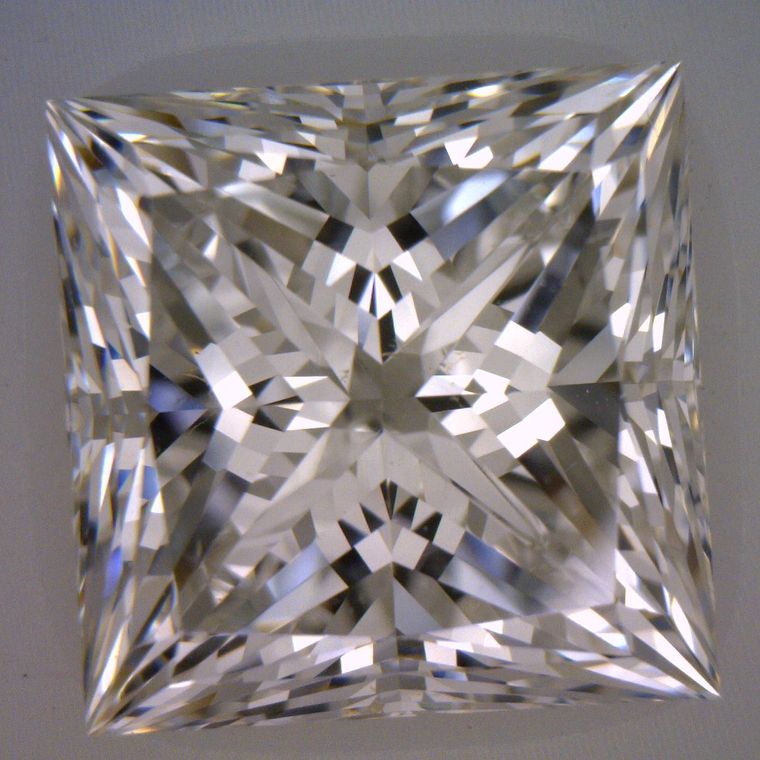 DI00739670