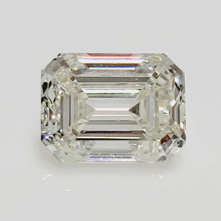 DI00740711