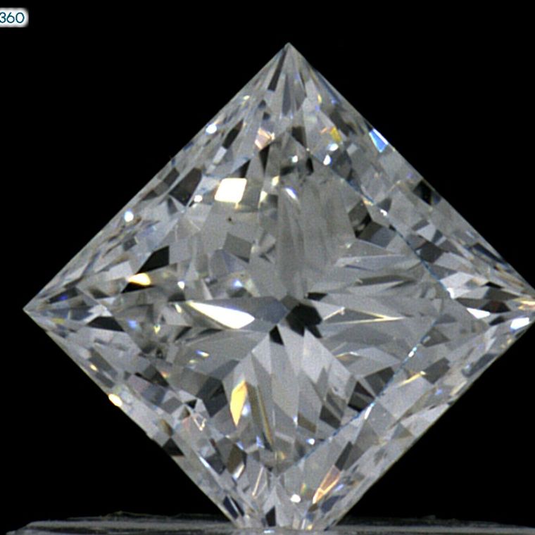 DI00748695